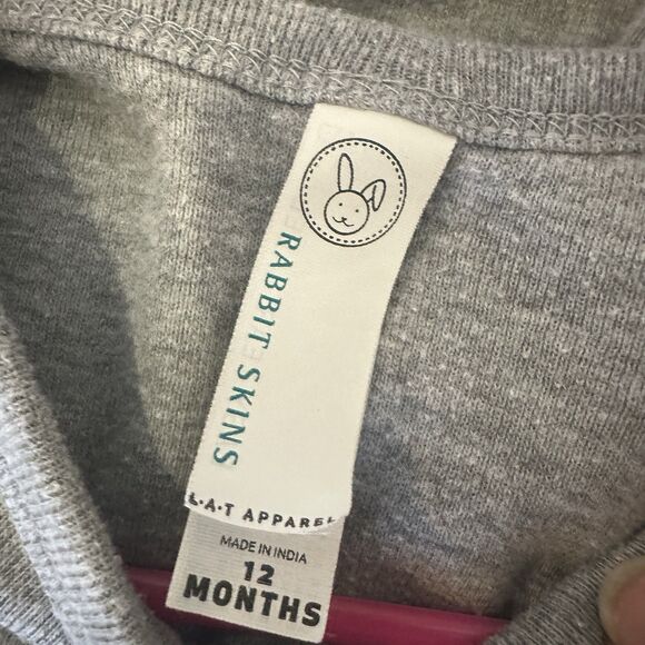 Baby One piece Billy Joel Snake print snap closure grey 12 months boys girls - Picture 3 of 3